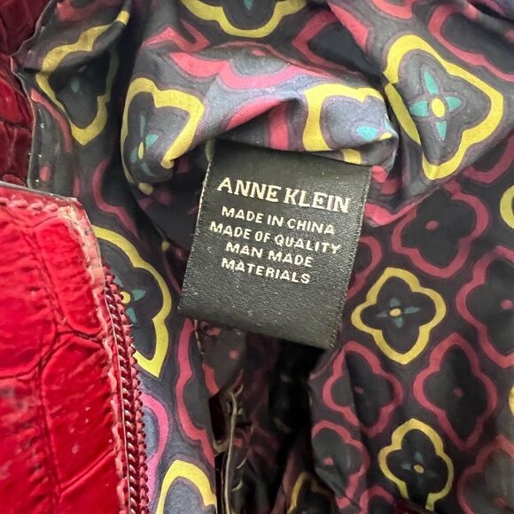 Anne Klein Dark Red Faux Patent Croc Leather Handbag w Gold Colored Accents - Picture 7 of 11